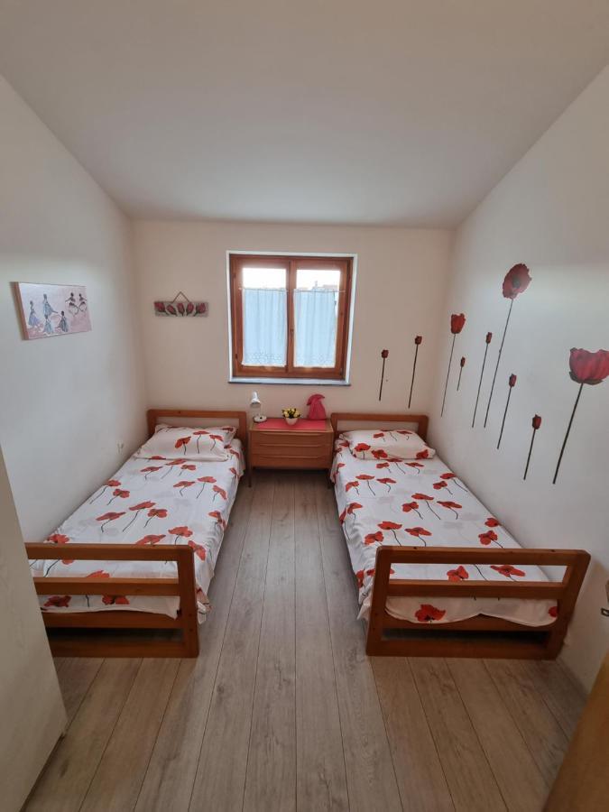 Apartments Jana Umag Eksteriør bilde